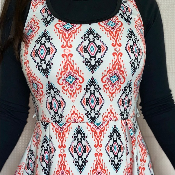 Light Spring dress! - Picture 2 of 6